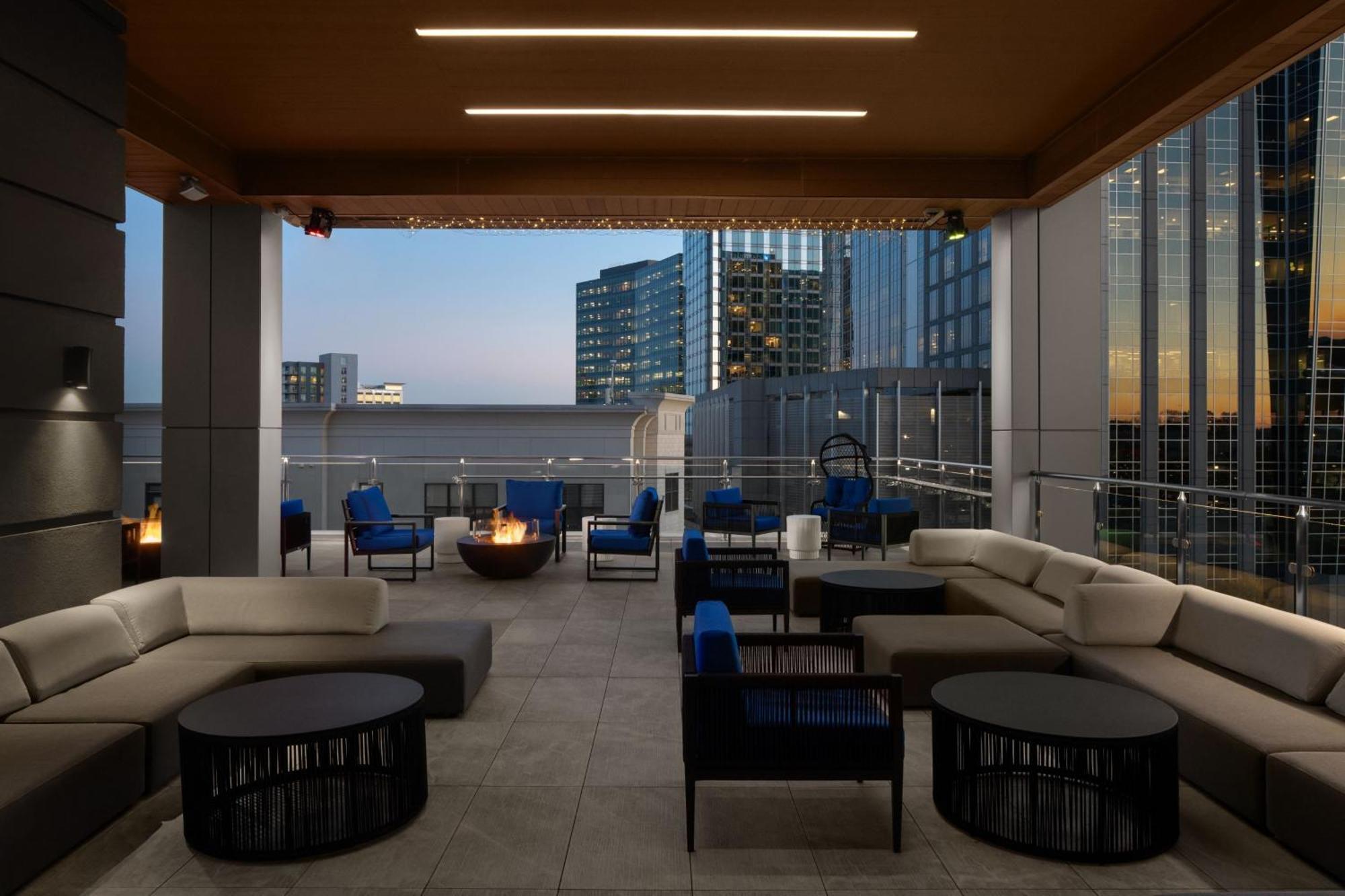 Ac Hotel By Marriott Raleigh North Hills Екстер'єр фото
